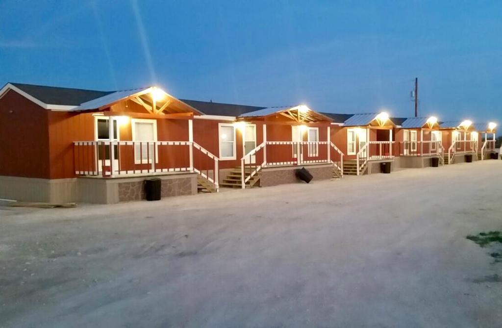 Grand Inn Big Lake 外观 照片